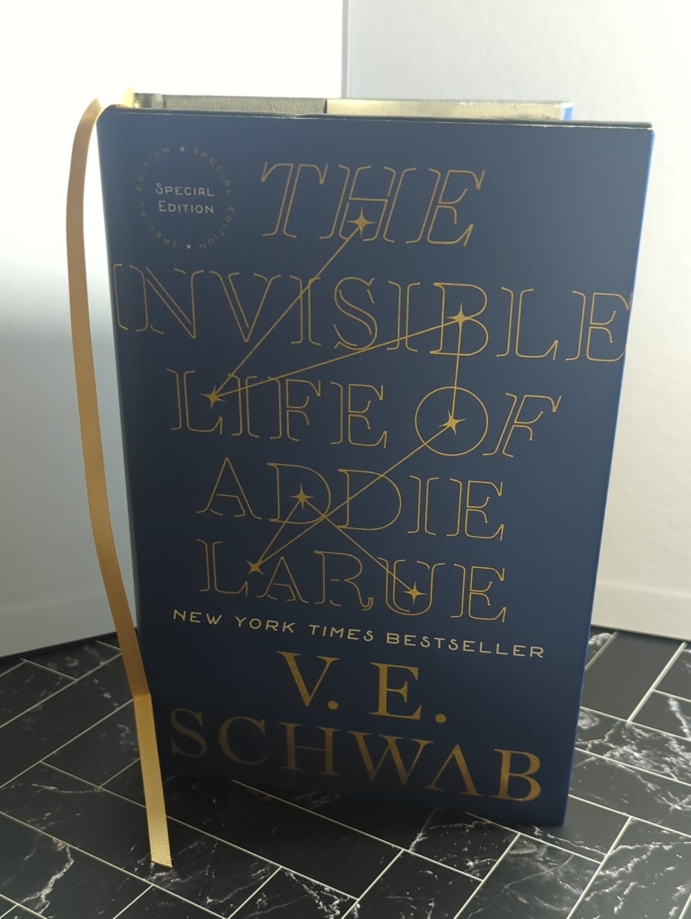 Hardcover - The Invisible Life of Addie LaRue (Blue)